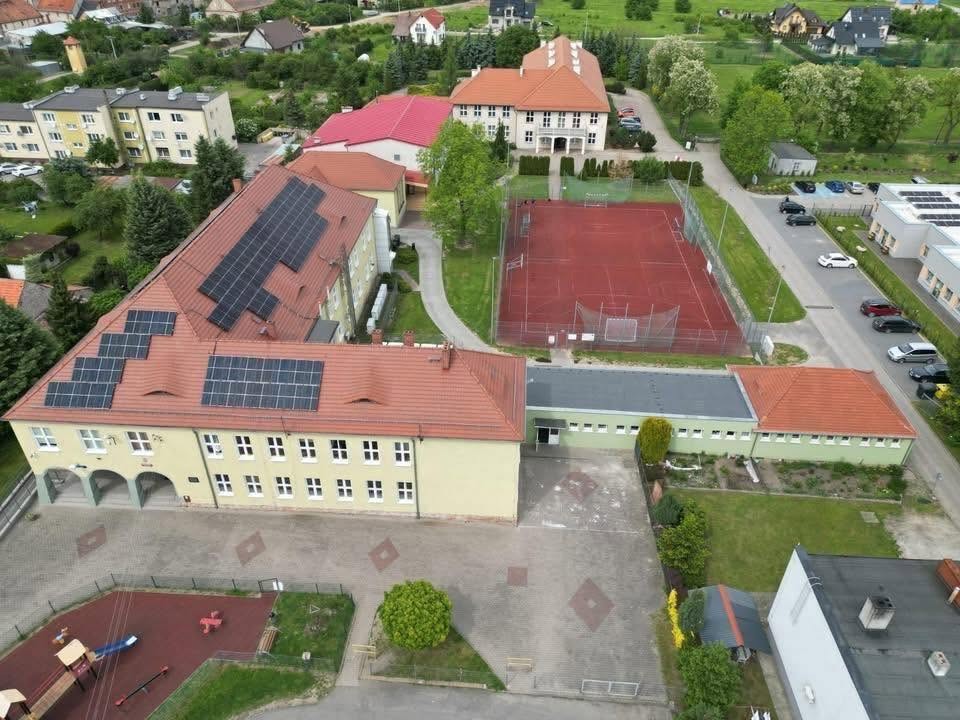 Lekkoatletyka na wesoło w Przedszkolu w Kostomłotach - Szkoła Podstawowa w Kostomłotach